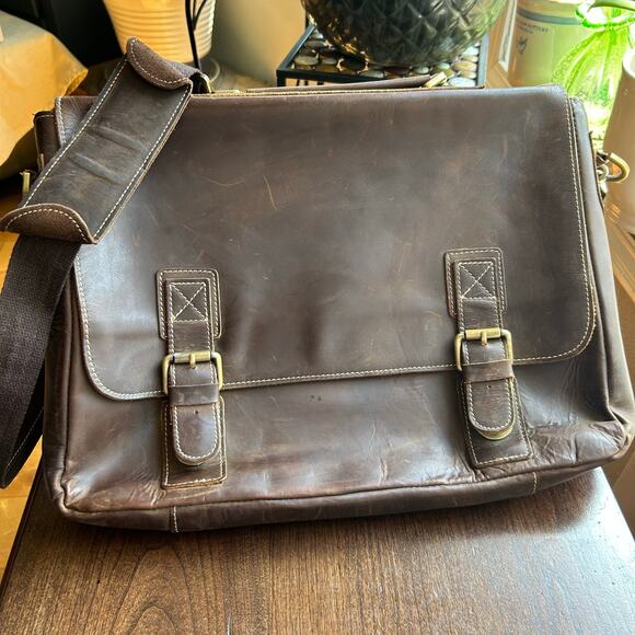 S Zone Leather Messenger Laptop Bag With Strap - Picture 1 of 16